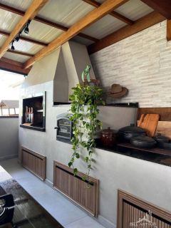 Casa Alto Padrão em Penha com Vista Mar