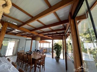 Casa Alto Padrão em Penha com Vista Mar