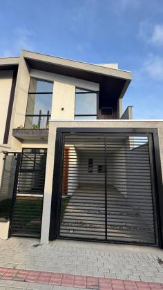 Sobrado na praia de alto padrão