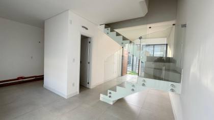 Sobrado na praia de alto padrão