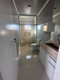 Casa na praia com piscina a pouco passos do mar