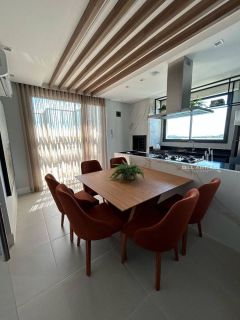 O seu apartamento com vista mar está te esperando