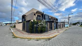 O seu sobrado mobiliado na praia está te esperando