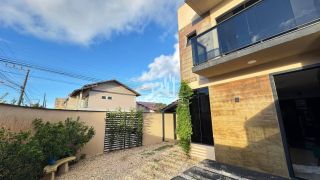 O seu sobrado mobiliado na praia está te esperando