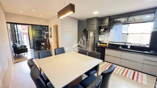 O seu sobrado mobiliado na praia está te esperando