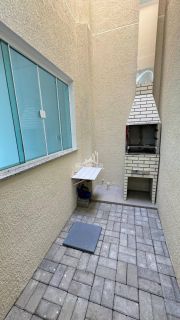 Sobrado na praia à 200 metros do mar