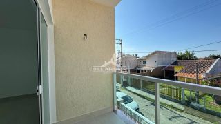 Sobrado na praia à 200 metros do mar