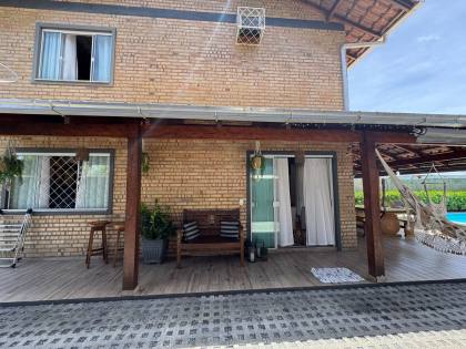 Casa de Praia à Venda em Penha/SC – Um investimento que une lazer e alta rentabilidade!