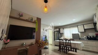 Casa na praia de Balneário Piçarras com piscina para locação anual