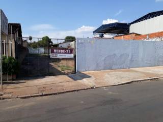 Área à venda, 720 m² por R$ 480.000,00 - Centro - Várzea Grande/MT