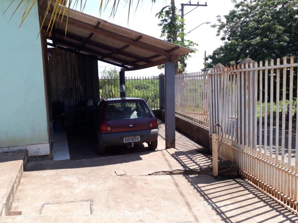 Casa no bairro Cohab Santa Clara