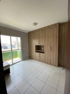 Sobrado Para Vender com 3 quartos 1 suítes no bairro Vila Ipase em Várzea Grande