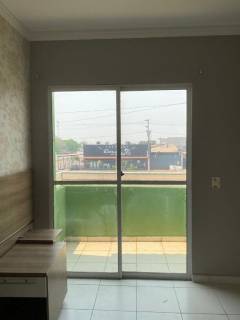 Sobrado Para Vender com 3 quartos 1 suítes no bairro Vila Ipase em Várzea Grande