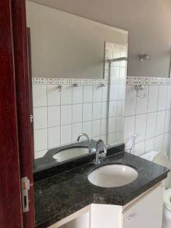 Sobrado Para Vender com 3 quartos 1 suítes no bairro Vila Ipase em Várzea Grande