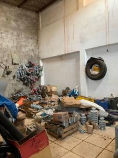 Predio Comercial em Avenida Movimentada