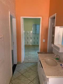 Prédio de 2 andares.