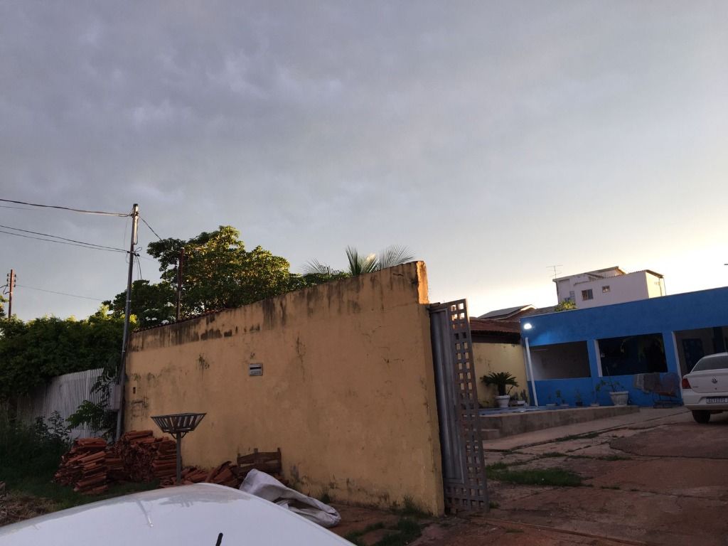 Casa linda com 2 quartos.