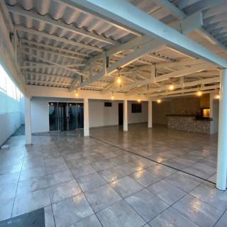 Bela casa com 3 quartos.