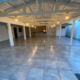 Bela casa com 3 quartos.