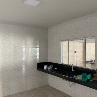 Bela casa com 3 quartos.