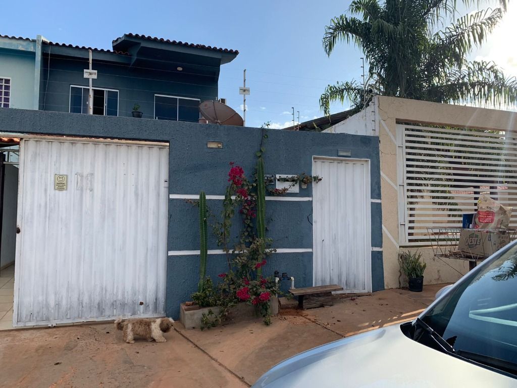 Sobrado no bairro Nova Várzea Grande