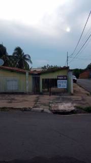 Casa com 2 quartos no Novo Horizonte