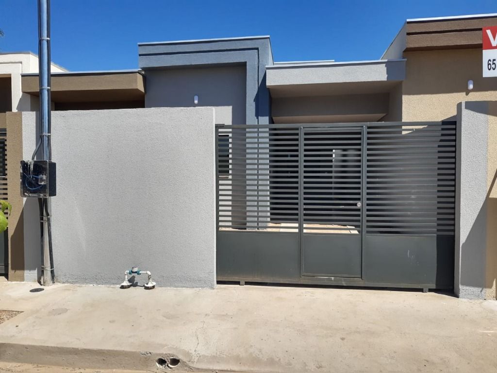 Bela casa com 3 quartos.