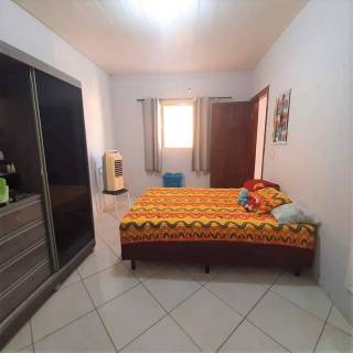 Ótima casa com 3 partes.