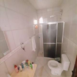 Ótima casa com 3 partes.