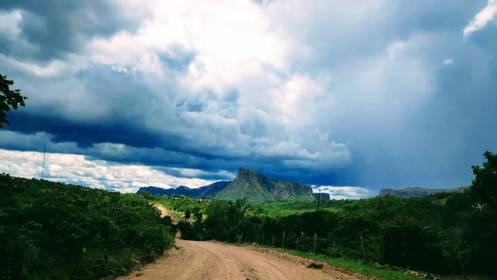 Bela chácara na Estrada do Manso