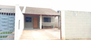 Bela casa com 3 quartos.