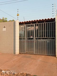 Casa com 2 quartos no bairro Canelas em Várzea Grande