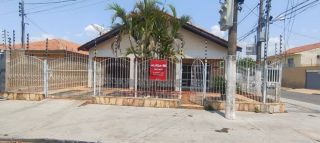Casa disponivel para venda  com 3 quartos 1 suítes proxima ao Colegio Adventista