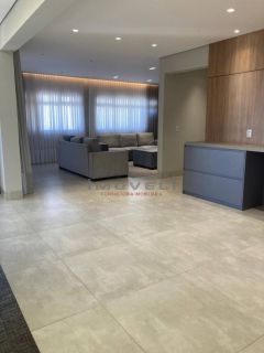 Belo apartamento com 3 suítes.