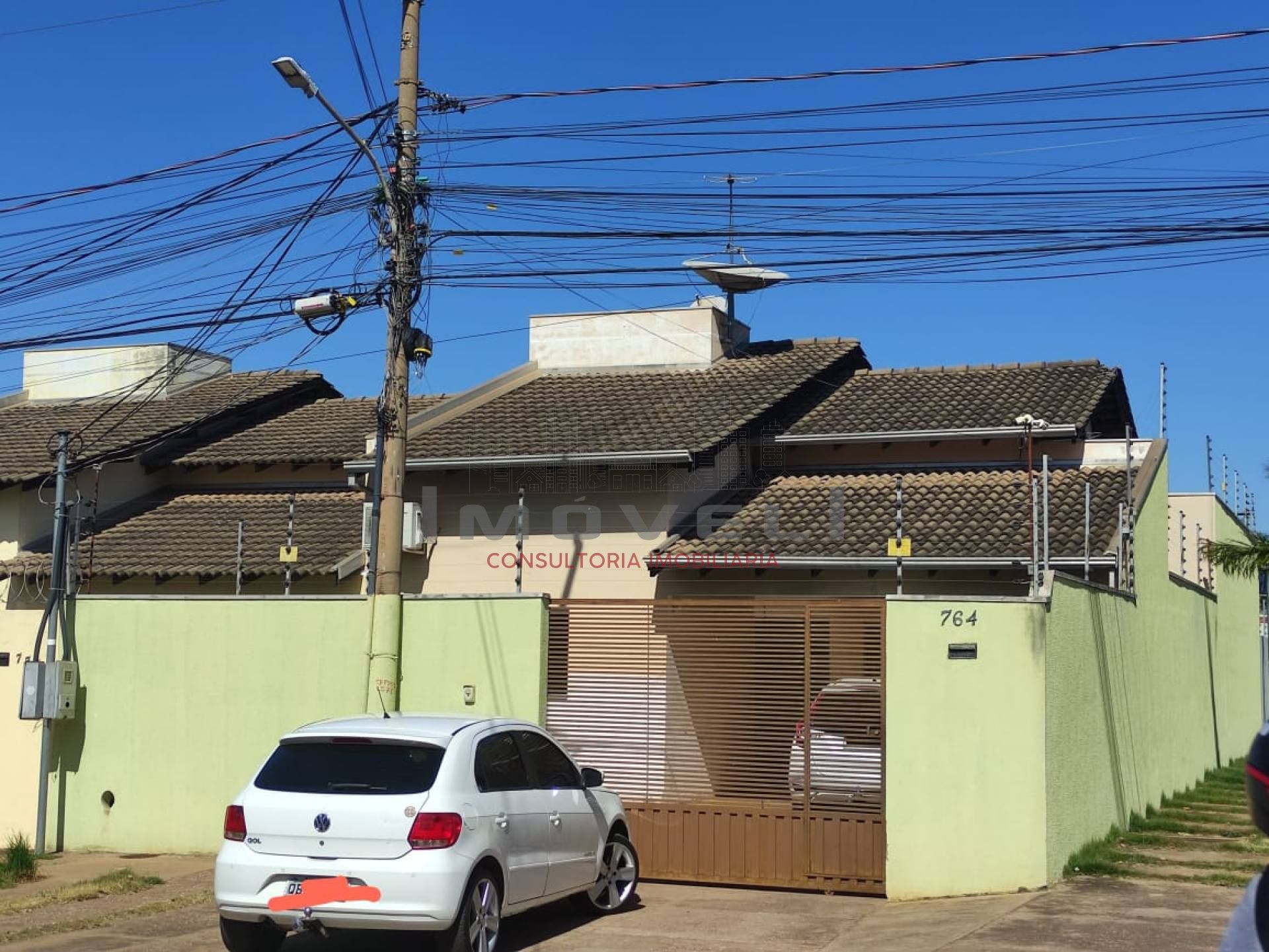 Bela casa com 3 quartos.