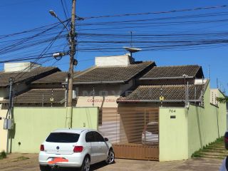 Bela casa com 3 quartos.