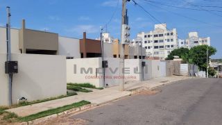 Casa Para Vender com 2 quartos 1 suítes no bairro Vinte e Três de Setembro em Várzea Grande