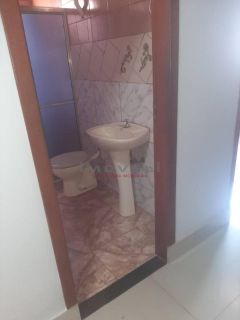 Ótima casa com 3 quartos.