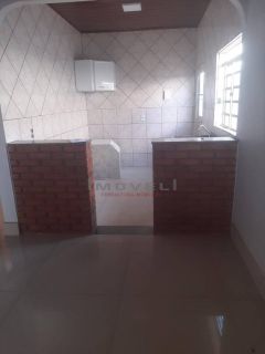 Ótima casa com 3 quartos.