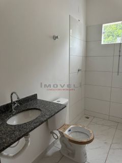 Bela casa com 3 quartos.