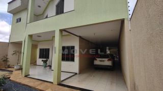 Belíssimo Sobrado com 4 suítes.