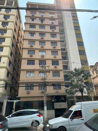 Apartamento com 3 quartos sendo 1 suíte  no coração de Cuiabá