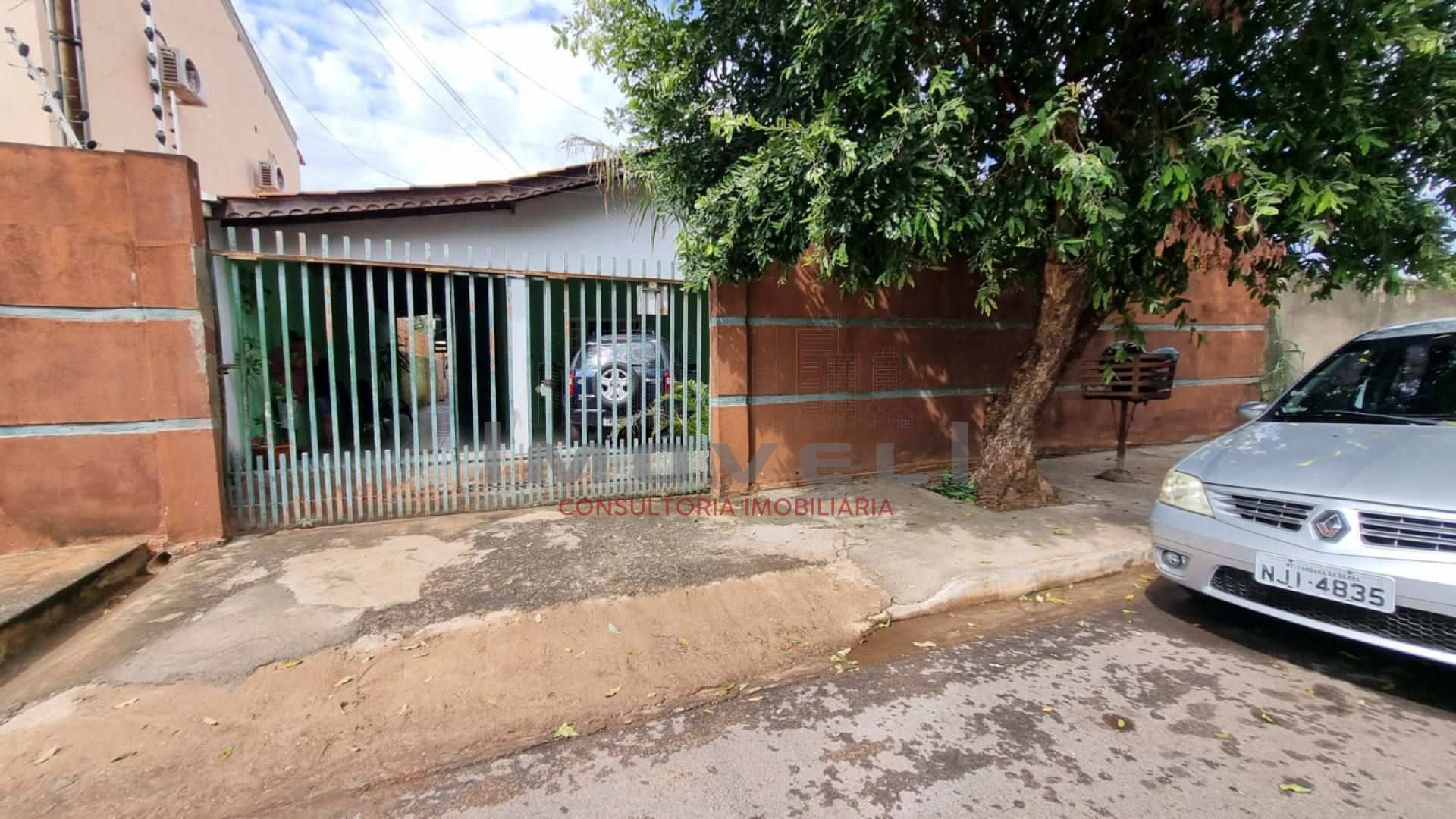Casa Para Vender com 3 quartos 1 suítes no bairro Jardim Ouro Verde em Várzea Grande