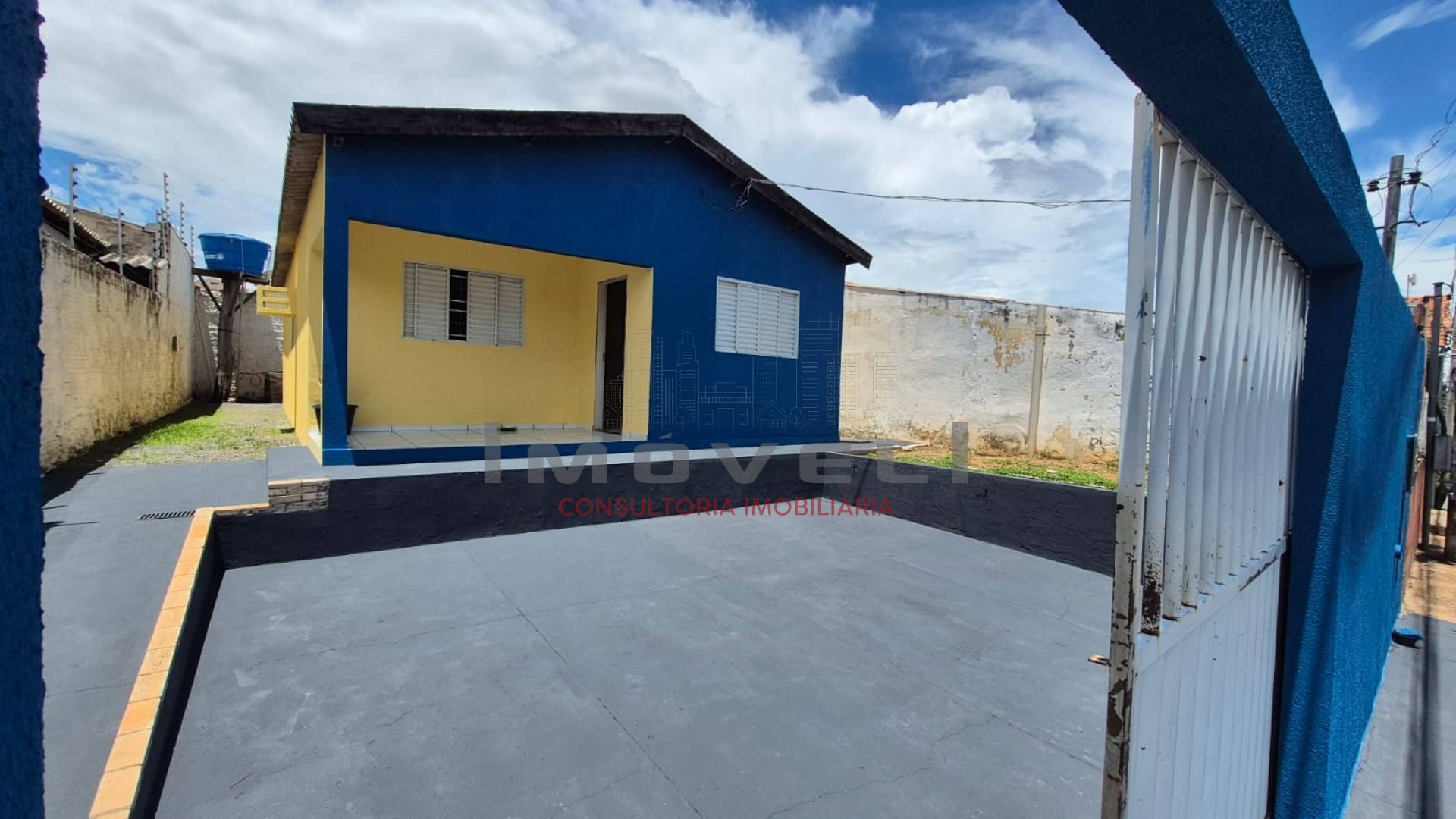 Casa Para Vender com 3 quartos 1 suítes no bairro Cristo Rei em Várzea Grande