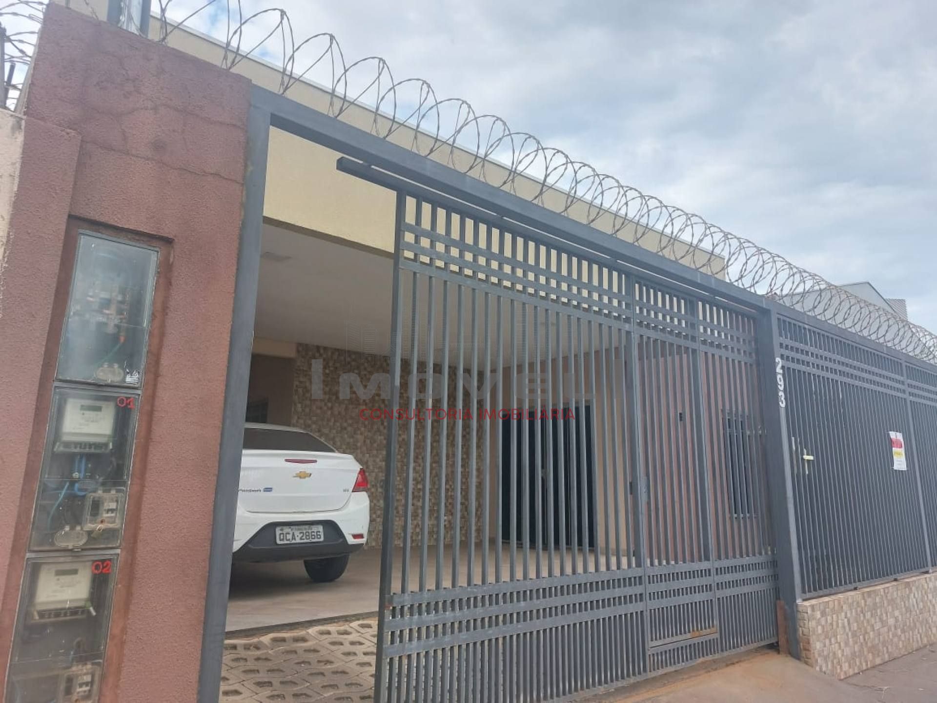 Magnífica Casa à Venda no Centro de Várzea Grande – MT