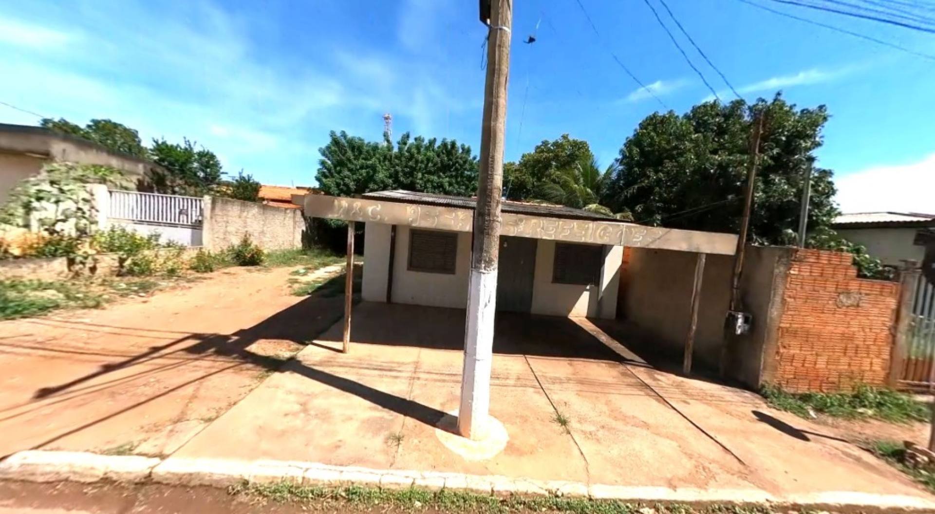 Casa para venda no bairro Ouro Verde