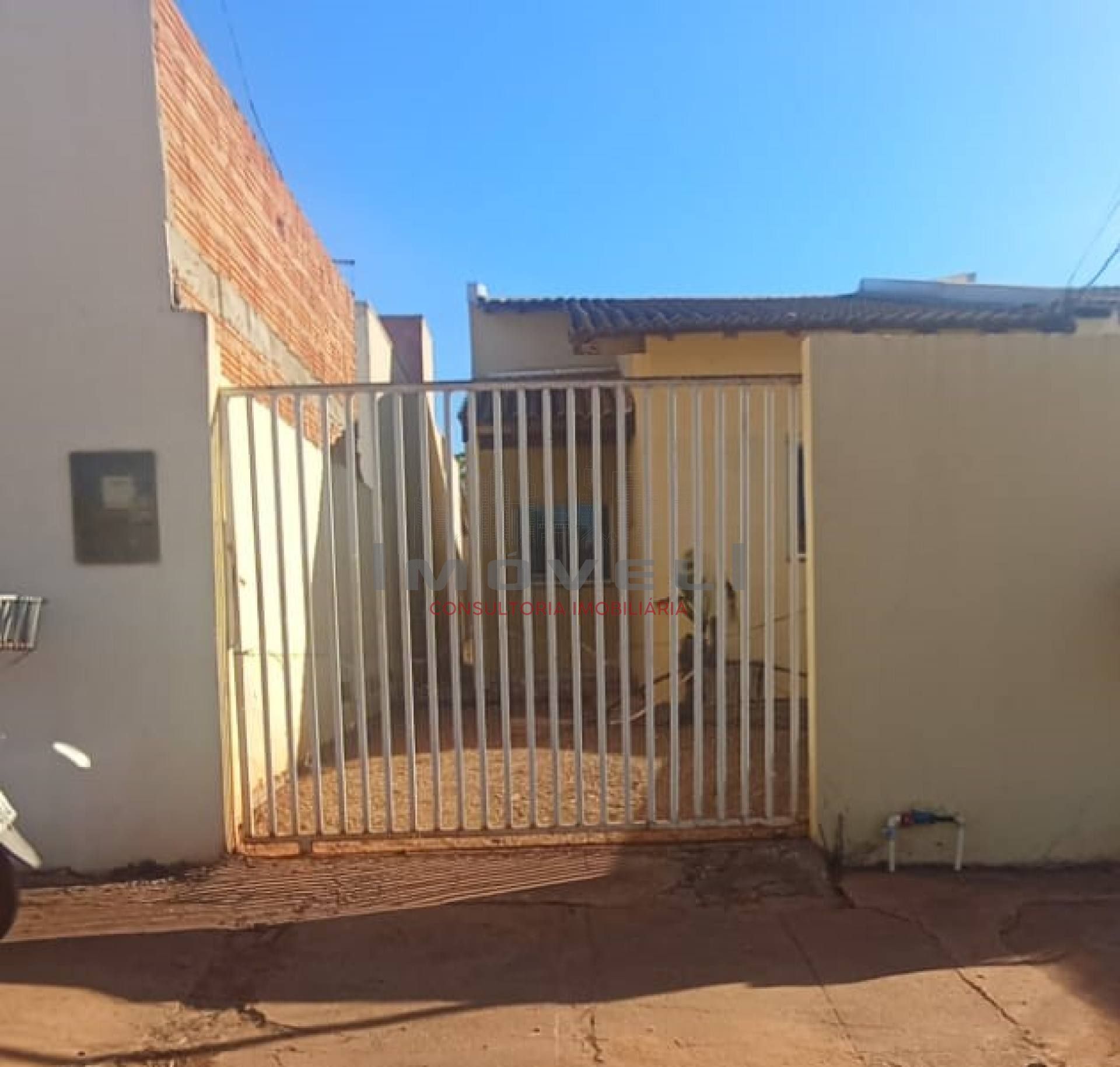 Casa com 3 quartos no bairro Canellas em Várzea Grande