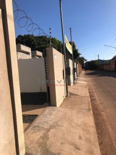 LINDA CASA NO BAIRRO ELDORADO VARZEA GRANDE-COM 2 QUARTOS SENDO 1 SUITE,SALA,COZINHA,BANHEIRO SOCIAL,AREA DE SERVIÇO COBERTA