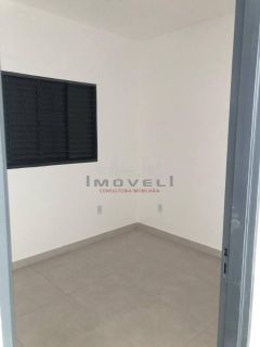 LINDA CASA NO BAIRRO ELDORADO VARZEA GRANDE-COM 2 QUARTOS SENDO 1 SUITE,SALA,COZINHA,BANHEIRO SOCIAL,AREA DE SERVIÇO COBERTA