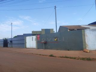 CASA Á VENDA NO CHAPÉU DO SOL